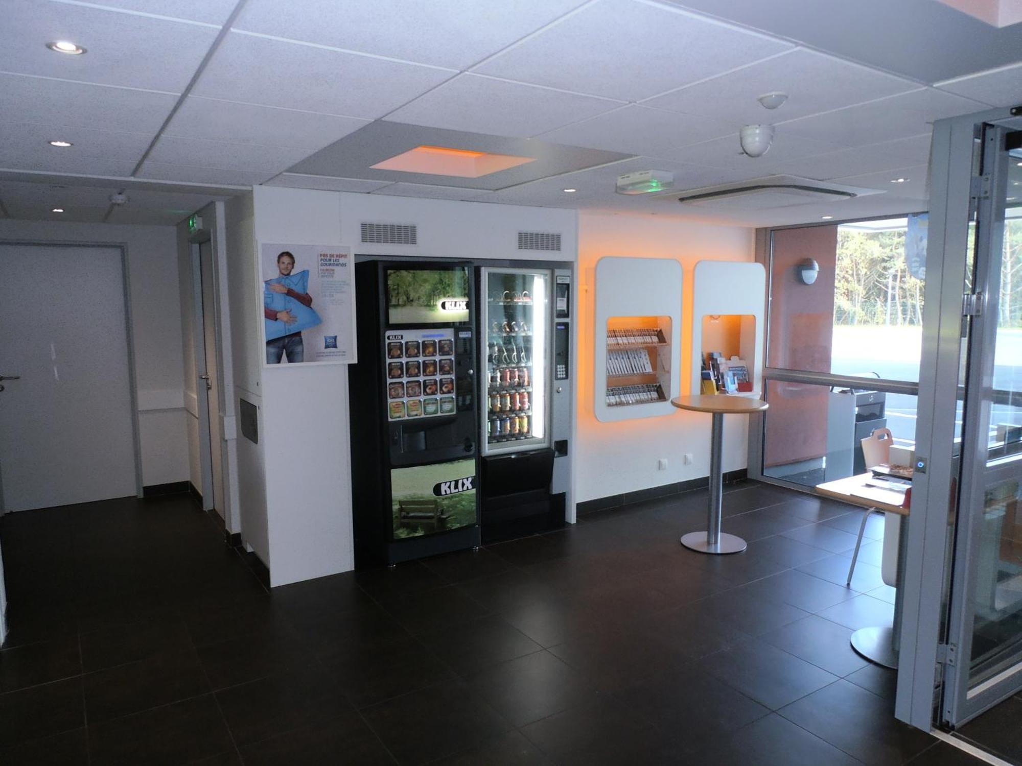 Ibis Budget Romorantin エクステリア 写真